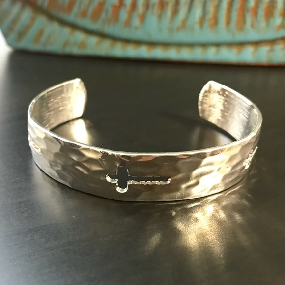 Cross Cuff Bracelet - Picture 4 of 4